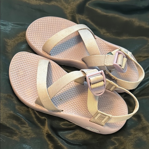 Chaco Light Purple Sandals - Picture 1 of 3